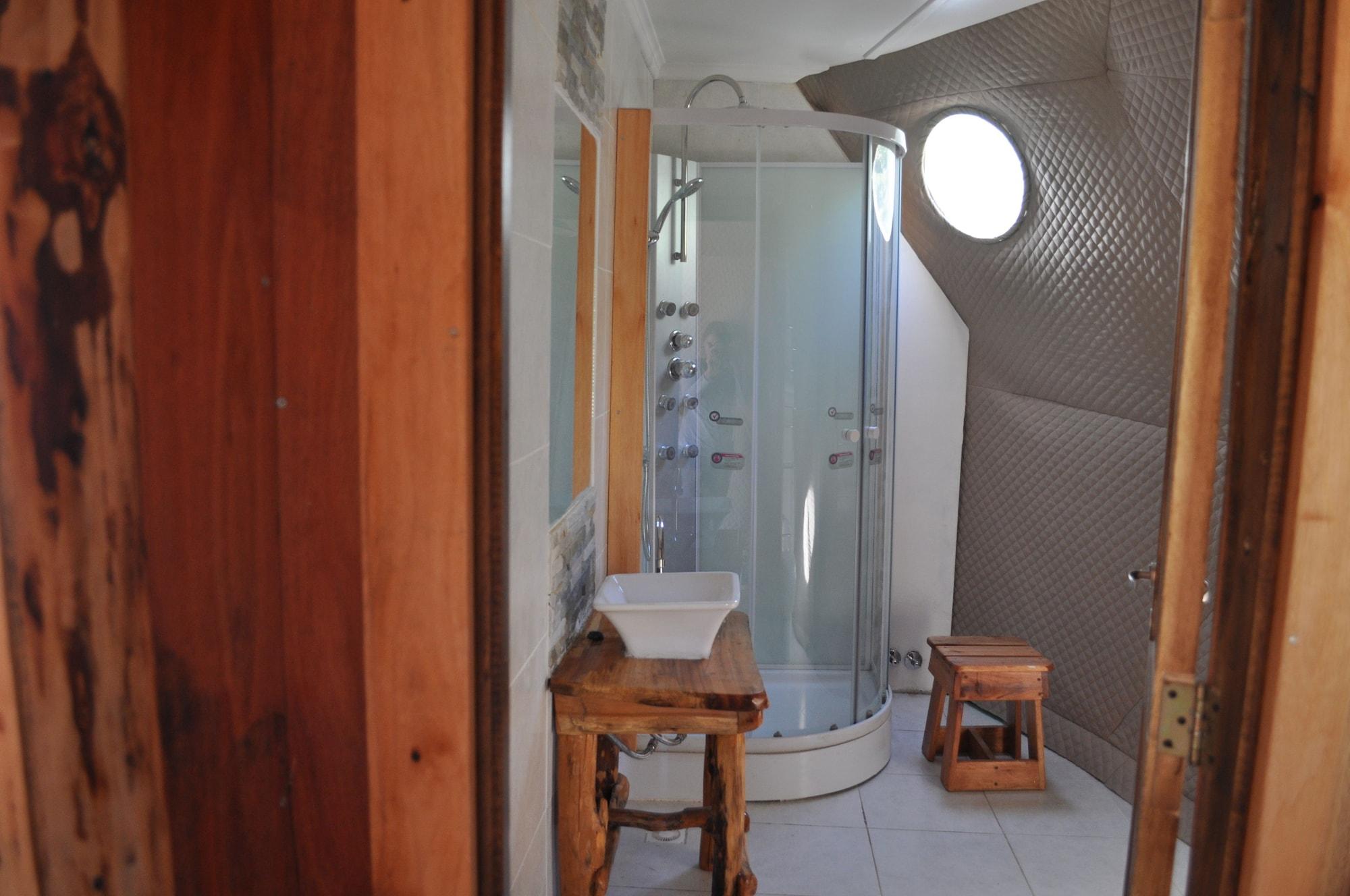 فندق Patagonia Eco Domes إل تشالتين المظهر الخارجي الصورة