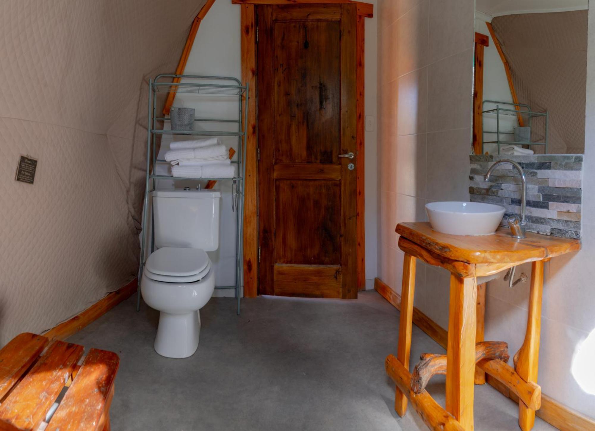 فندق Patagonia Eco Domes إل تشالتين المظهر الخارجي الصورة